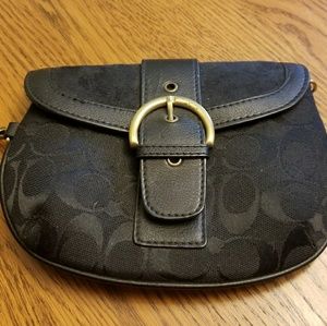 Black wristlet